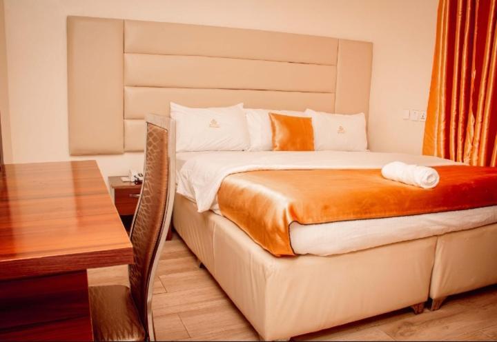 Hotel D Ritz Owode Ede Екстер'єр фото