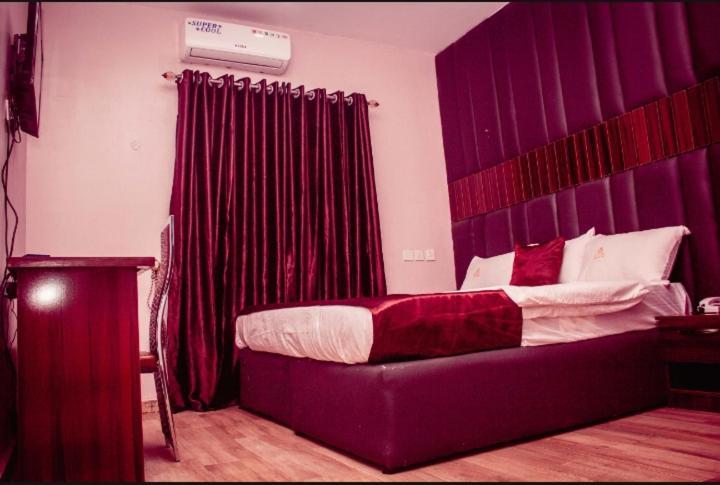 Hotel D Ritz Owode Ede Екстер'єр фото